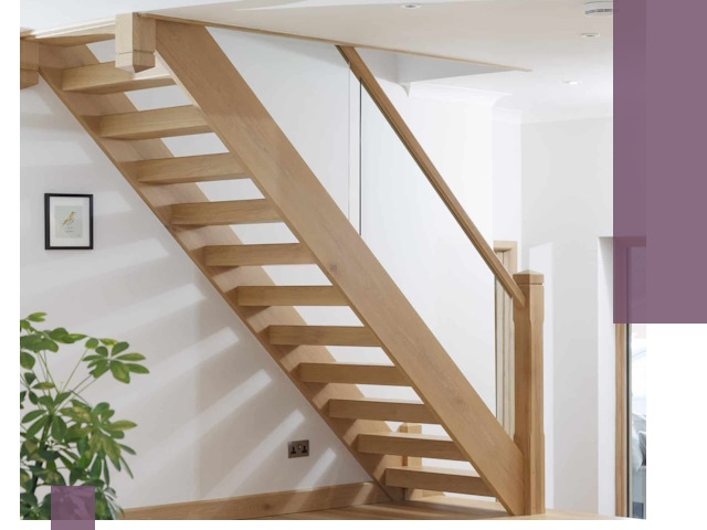 Изготовление деревянных лестниц под ключ в Урюпинске для дома