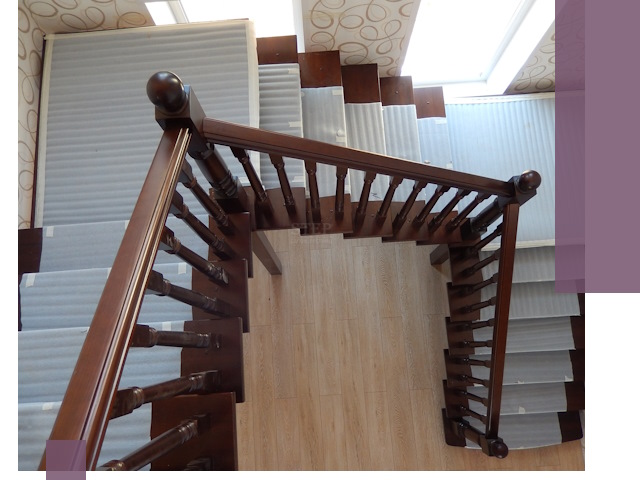 П-образные лестницы под ключ в Урюпинске — изготовление и монтаж