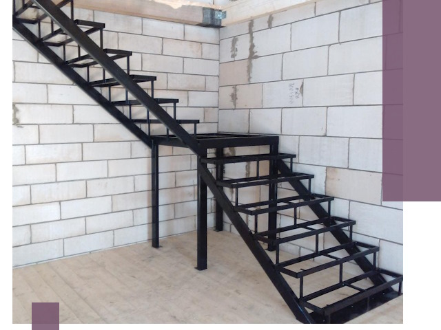 Лестницы на металлокаркасе под ключ в Урюпинске — изготовление и монтаж