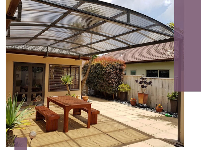 Навесы во двор под ключ в Урюпинске — изготовление и монтаж